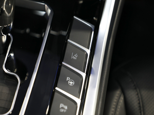 2020S EcoBoost 145 CVT 48VI(lng)Plus п؅^(q)