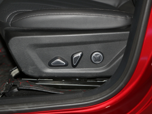 2020S EcoBoost 145 CVTI {{