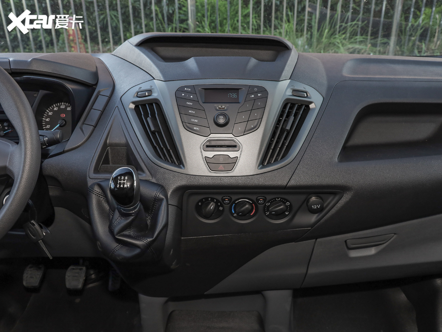 2020��ȫ� 2.0T �๦������܇(ch��)���S����p�_(k��i)β�T(m��n) ���� ��(gu��)V