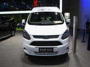 2020款2.0T 自动多功能商用车中轴低顶双开尾门 汽油 国VI 正前
