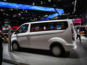 2020��2.0T �ԄӶ๦������܇���S�������β�T ���� ��VI ���w���^