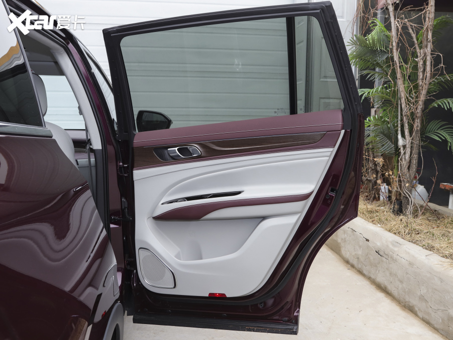 2021Iԣ EcoBoost 225 IPlus 6