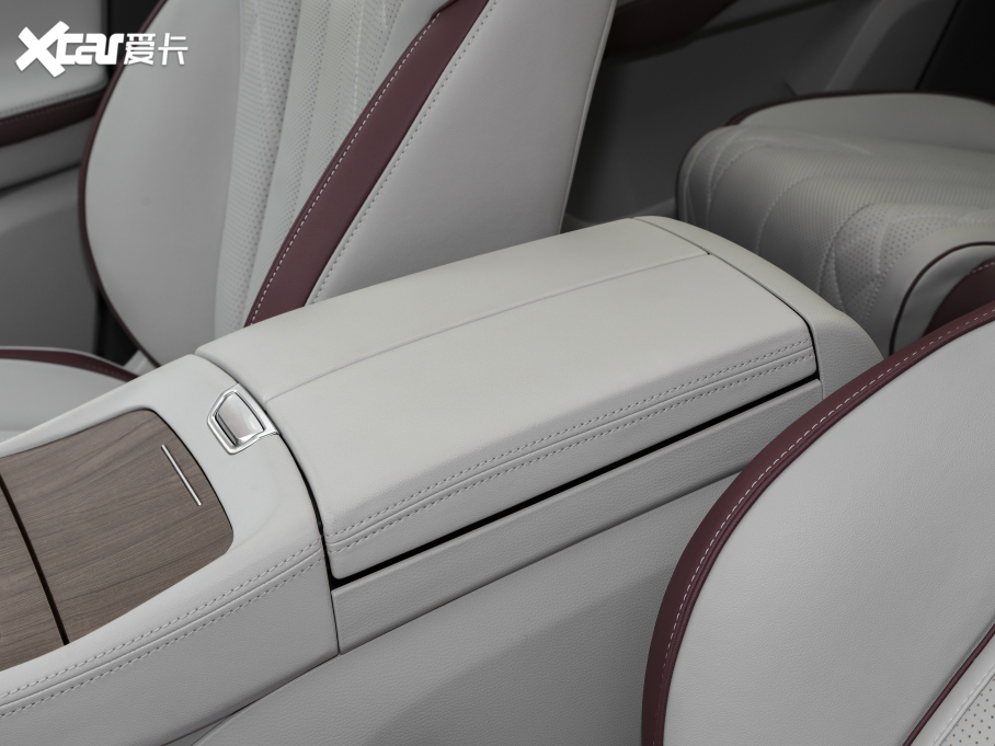 2021Iԣ EcoBoost 225 IPlus 6