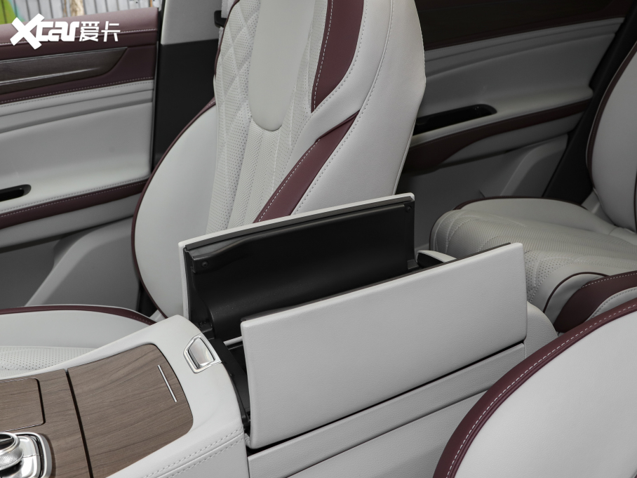 2021Iԣ EcoBoost 225 IPlus 6