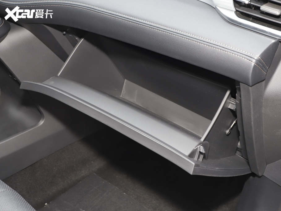 2021Iԣ EcoBoost 225 KI 5