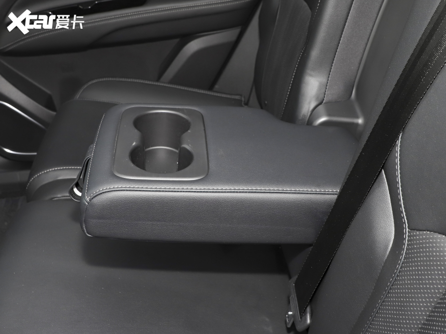 2021Iԣ EcoBoost 225 KI 7