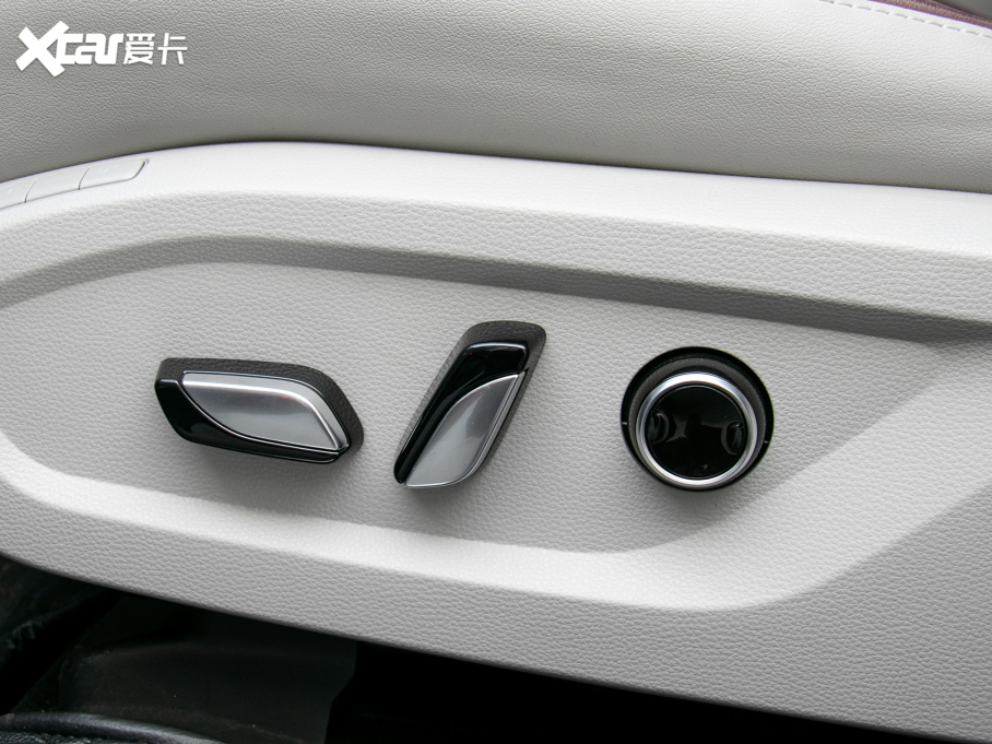 2021Iԣ EcoBoost 225 IPlus 72/2/3