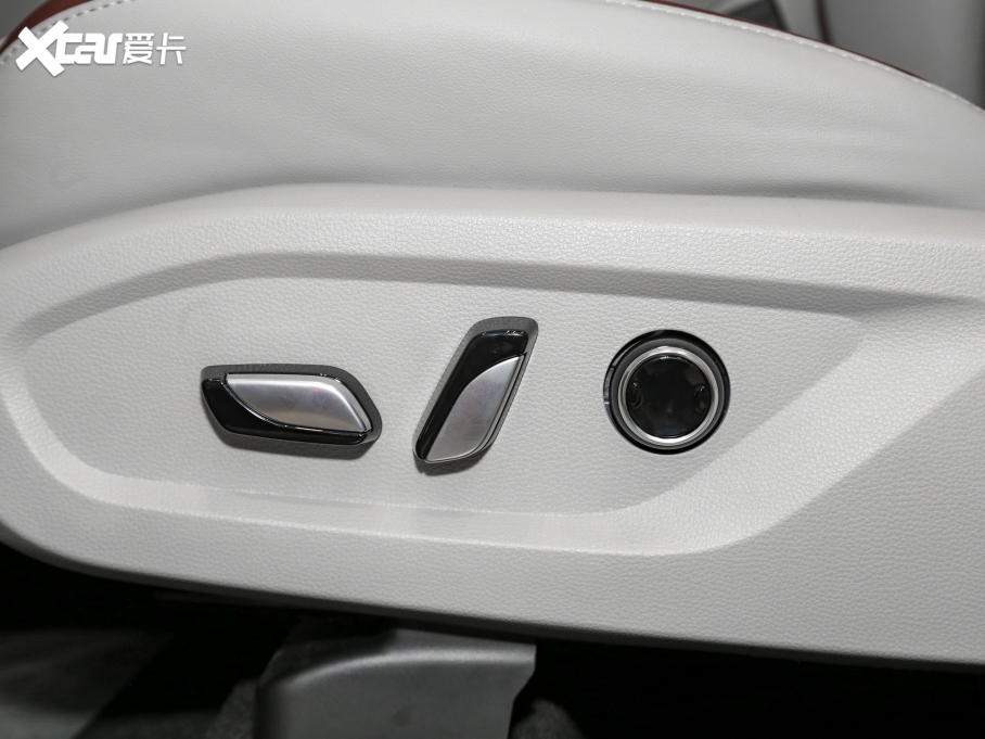 2021Iԣ EcoBoost 225 I 72/2/3