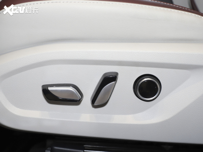 江鈴福特2021款領(lǐng)裕