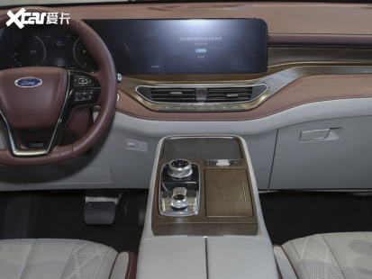 江鈴福特2021款領(lǐng)裕