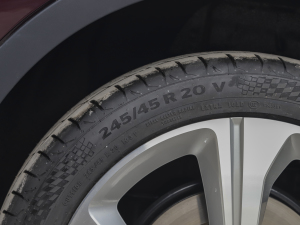 2021EcoBoost 225 IPlus 6 ^