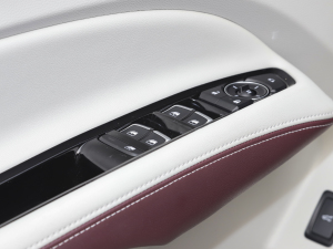 2021EcoBoost 225 IPlus 6 {܇ƅ^	