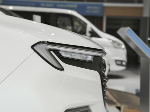 2021EcoBoost 225 KI 6 ^