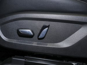 2021EcoBoost 225 KI 6 {{