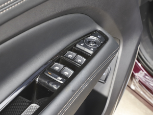 2021EcoBoost 225 KI 5 {܇ƅ^	