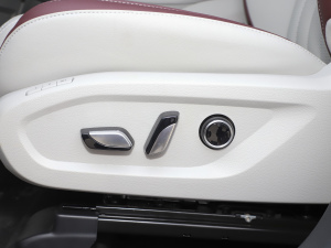 2021EcoBoost 225 IPlus 7 {{