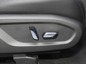 2021EcoBoost 225 KI 7 g