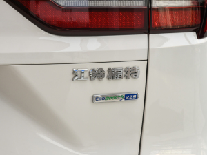 2021EcoBoost 225 I 7 ^