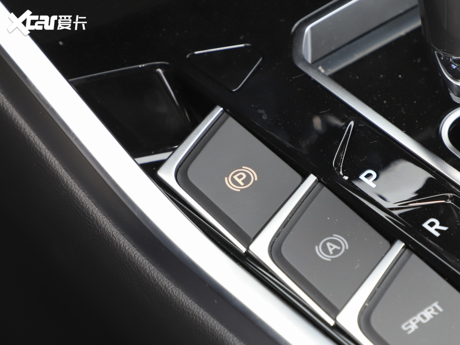 2021I S EcoBoost 145 CVT 48VIp