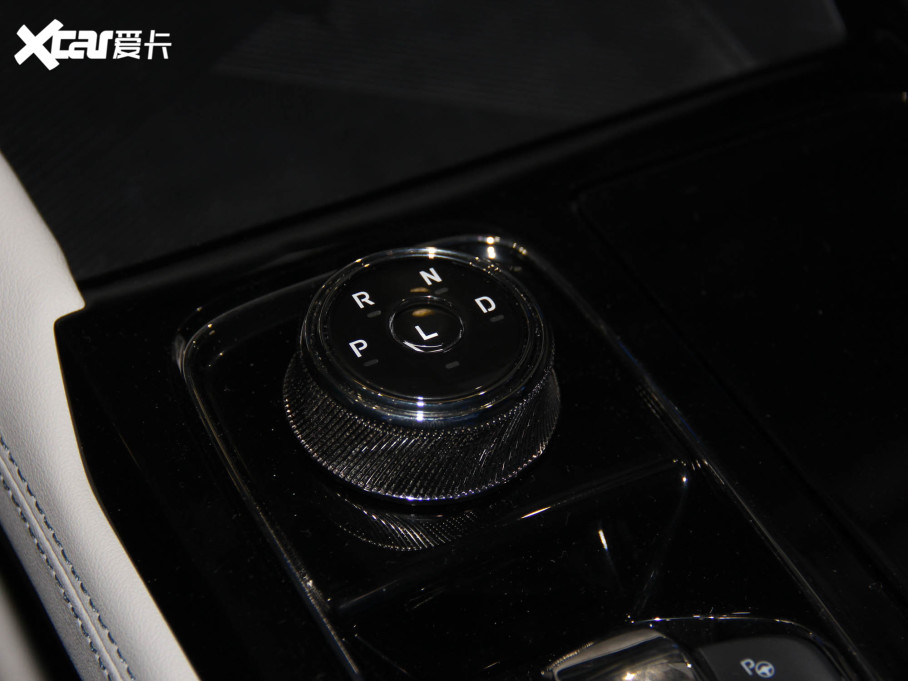 2022I EcoBoost 170 IPLUS