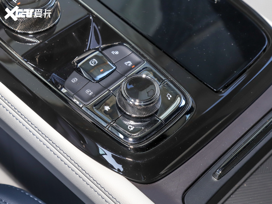 2022I EcoBoost 170 IPLUS