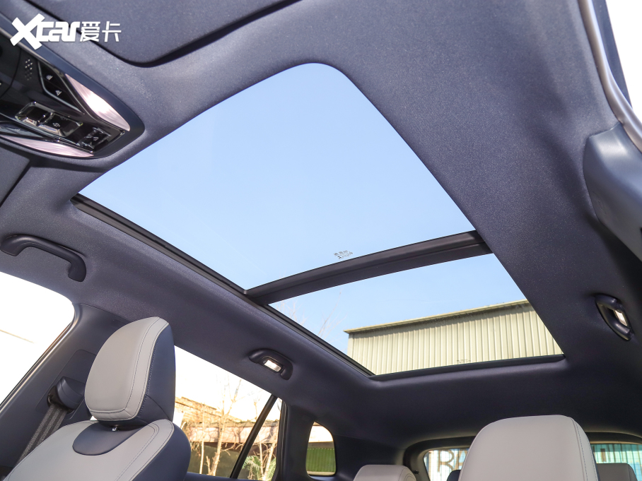 2022I(lng) EcoBoost 170 I(lng)PLUS