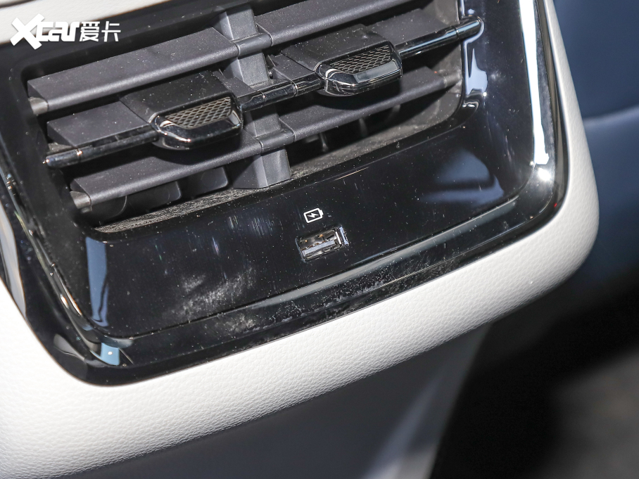 2022I(lng) EcoBoost 170 I(lng)PLUS