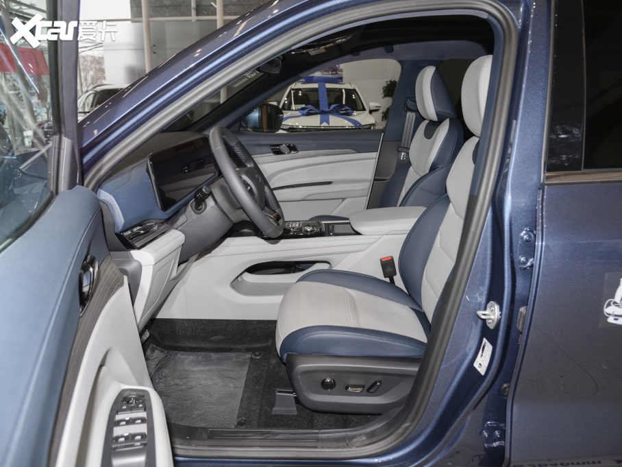 2022���I� EcoBoost 170 ���I��