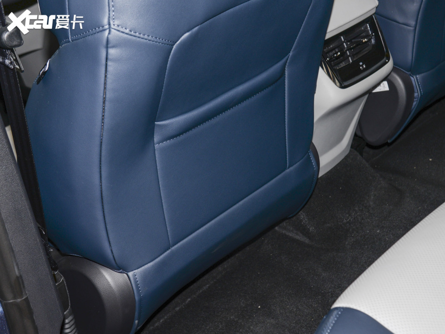 2022I(lng) EcoBoost 170 I(lng)