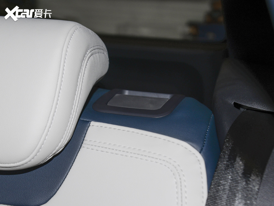 2022I EcoBoost 170 I