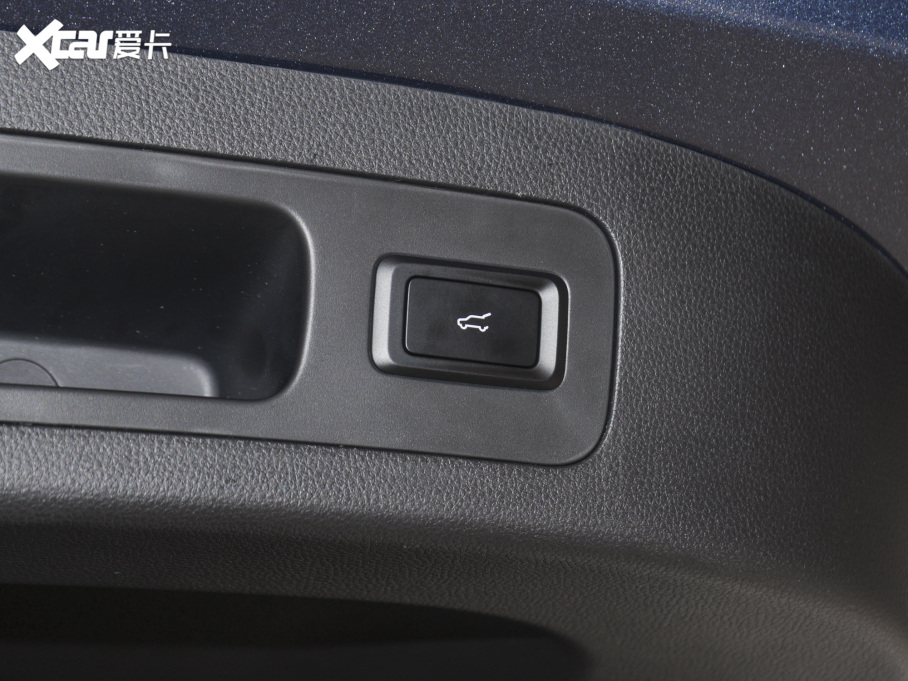 2022���I� EcoBoost 170 ���I��