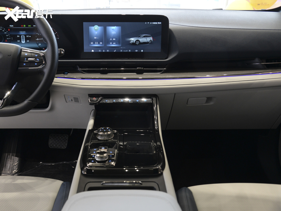 2022I EcoBoost 170 I