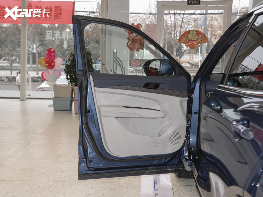 2022I(lng) EcoBoost 170 I(lng)