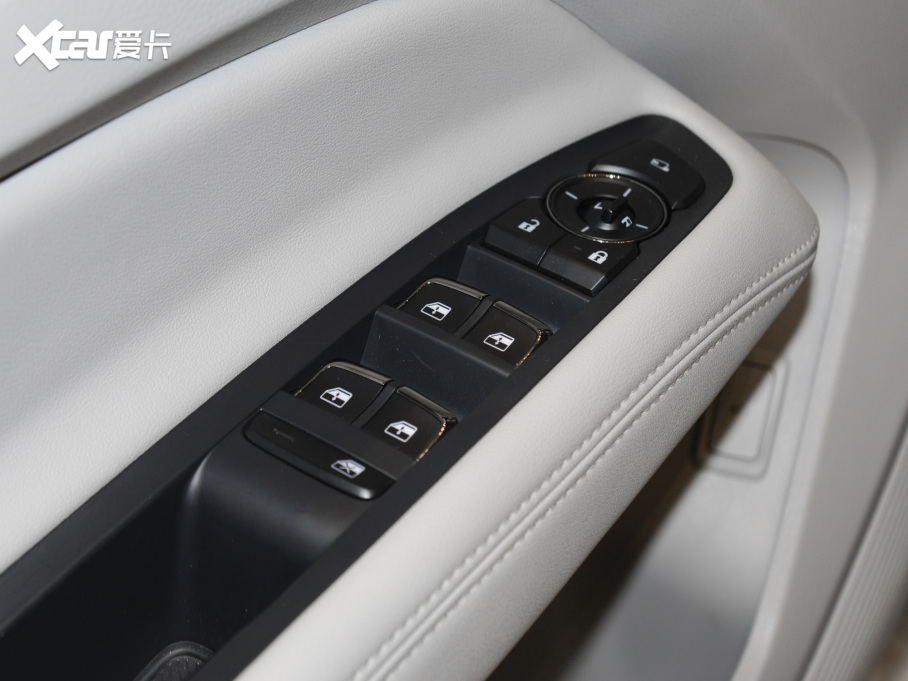 2022I EcoBoost 170 I