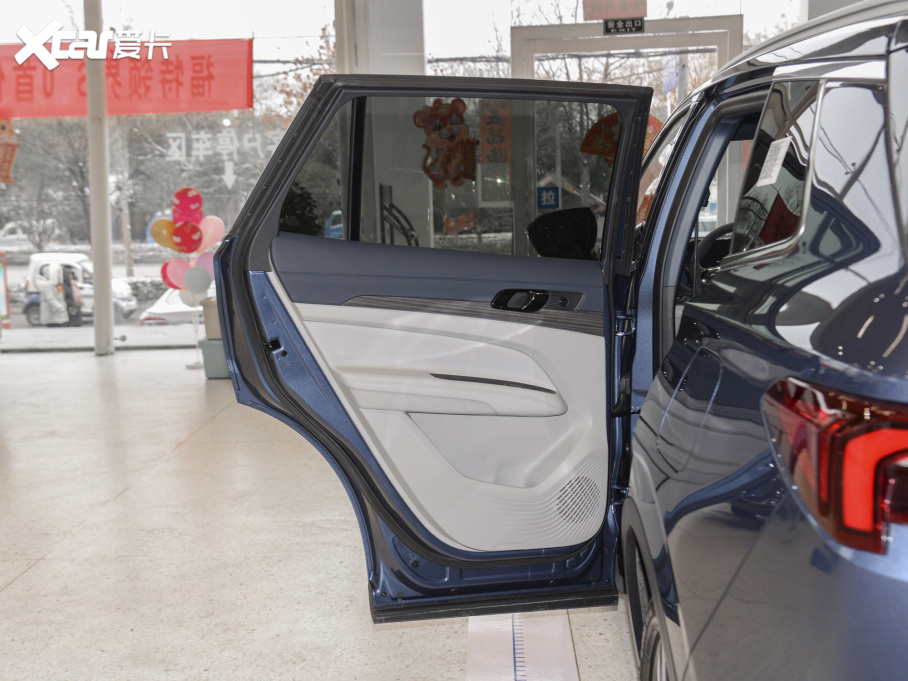 2022I EcoBoost 170 I