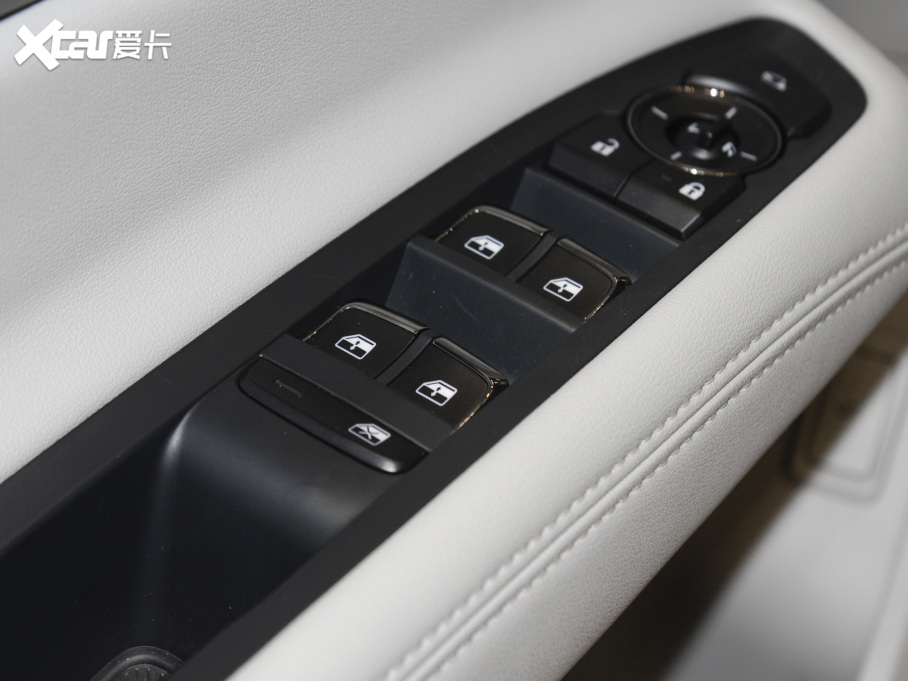 2022I EcoBoost 170 I