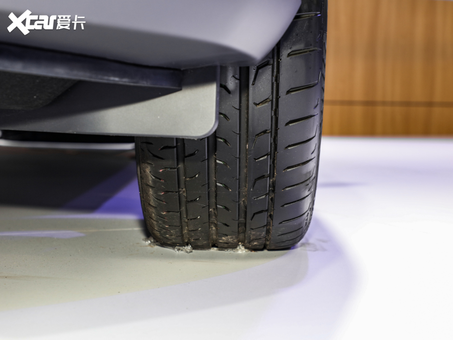 2022I(lng) O EcoBoost 170 Ӱ