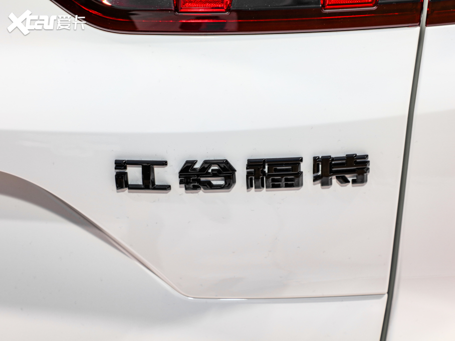 2022I O EcoBoost 170 Ӱ