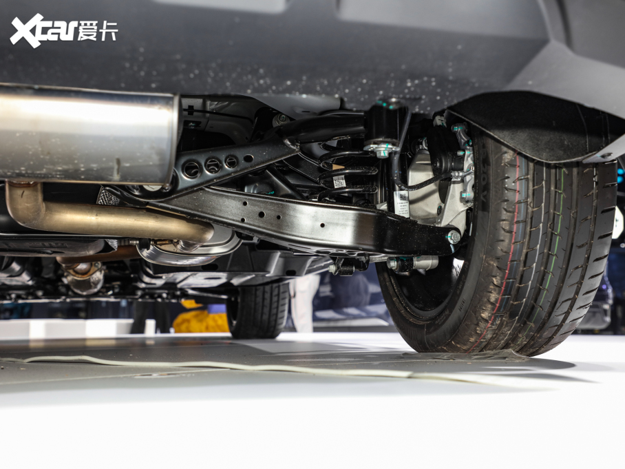 2022I(lng) O EcoBoost 170 Ӱ