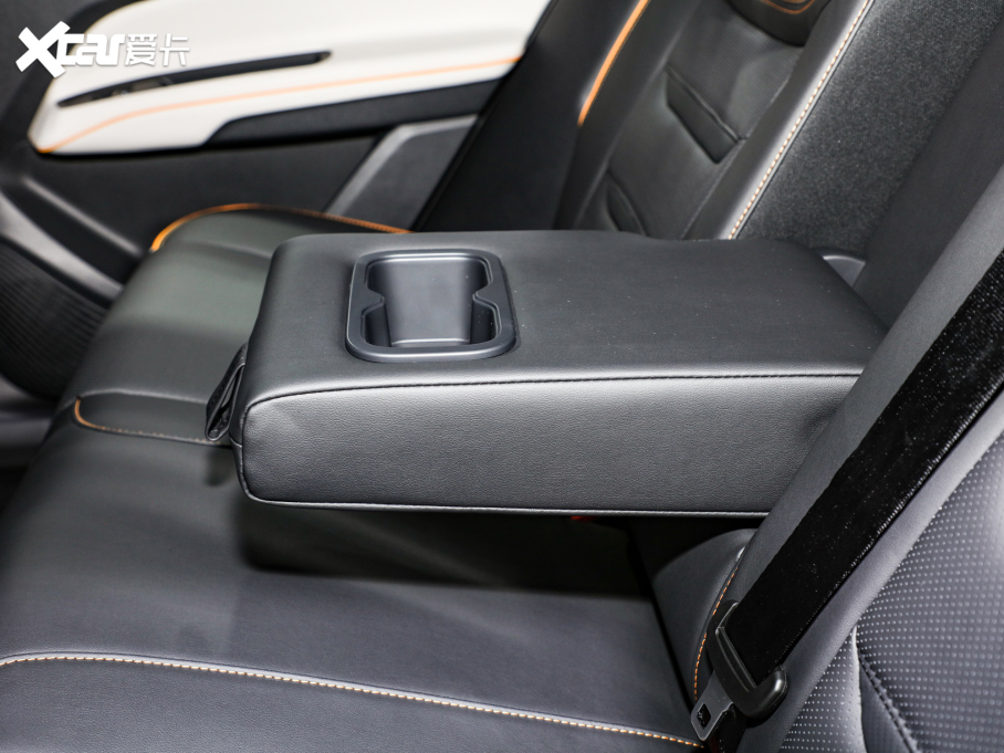 2022I O EcoBoost 170 Ӱ