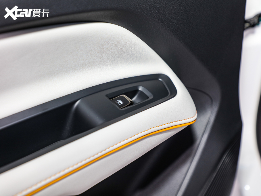 2022I O EcoBoost 170 Ӱ