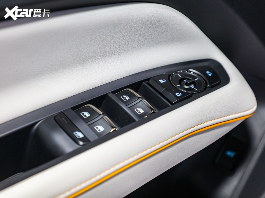 2022I O EcoBoost 170 Ӱ