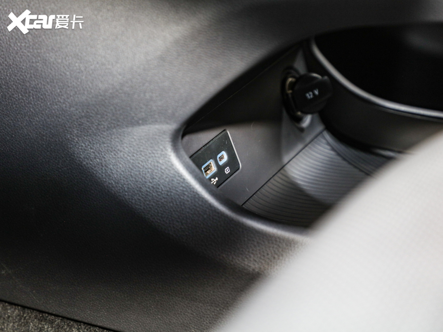 2022I O EcoBoost 170 Ӱ