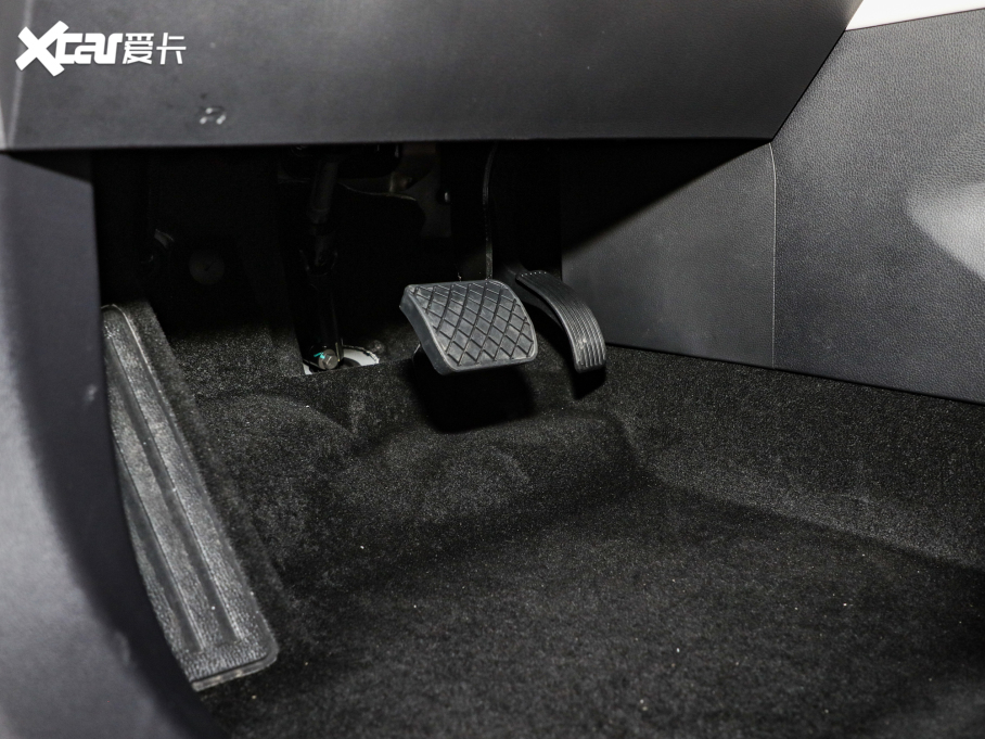 2022I O EcoBoost 170 Ӱ