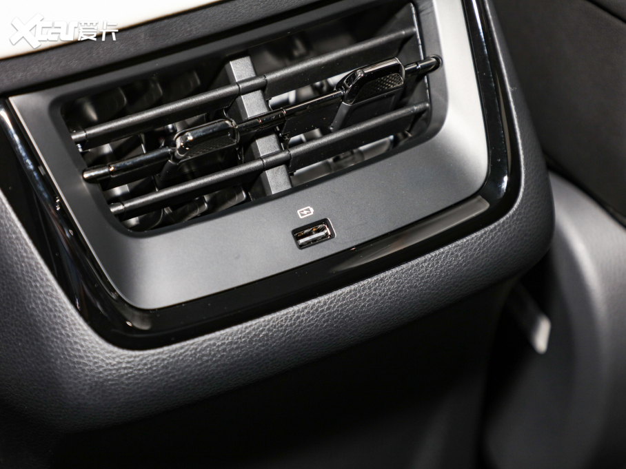 2022I O EcoBoost 170 Ӱ