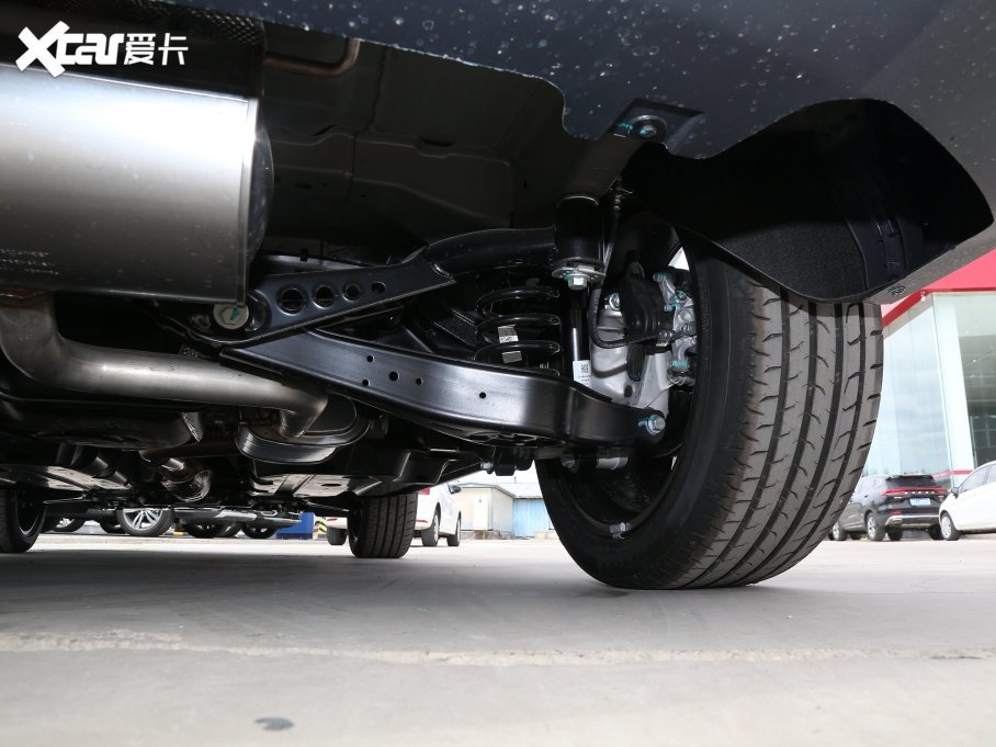 2022I(lng) O EcoBoost 170 Ӱ