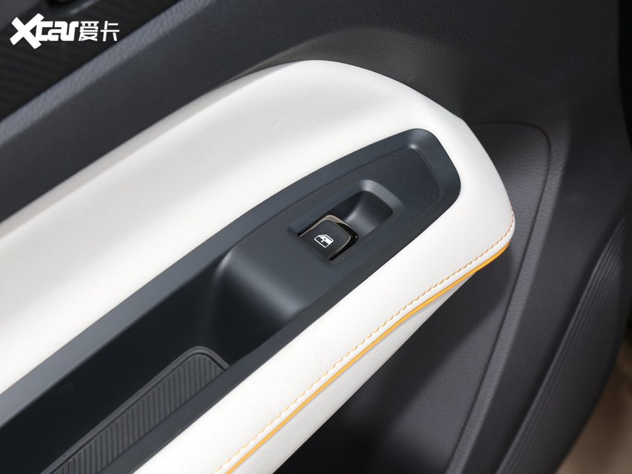 2022I O EcoBoost 170 Ӱ