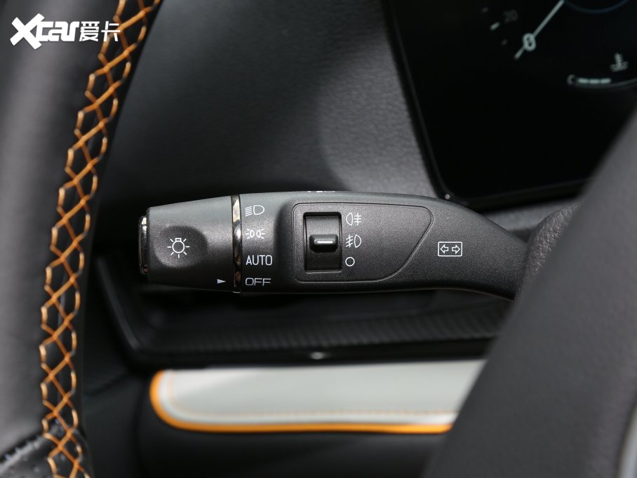 2022I(lng) O EcoBoost 170 Ӱ