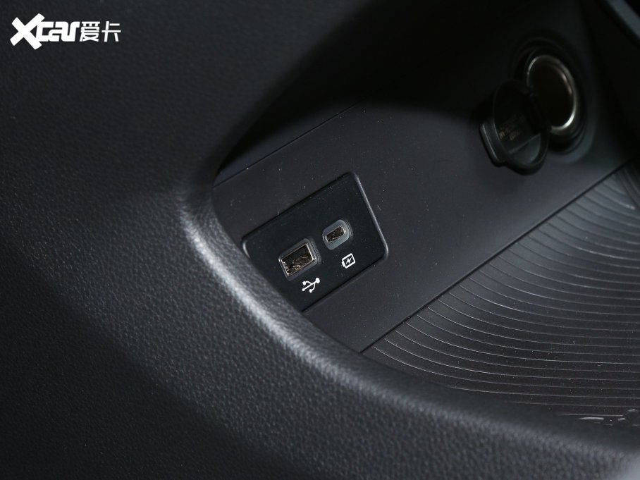 2022I O EcoBoost 170 Ӱ