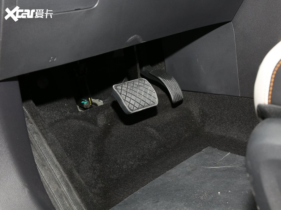 2022I O EcoBoost 170 Ӱ